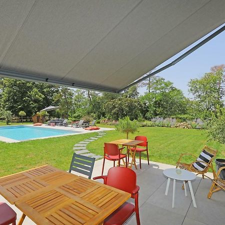 L Esprit Du Clain Chambres D Hotes Bandb De Standing Proches Du Futuroscope Golf Et Lac De St Cyr Naintre Esterno foto